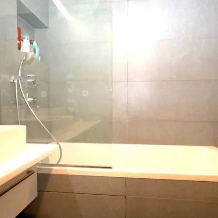 Appartement Iii Towers Bratislava