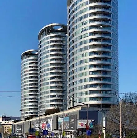Appartement Iii Towers Bratislava